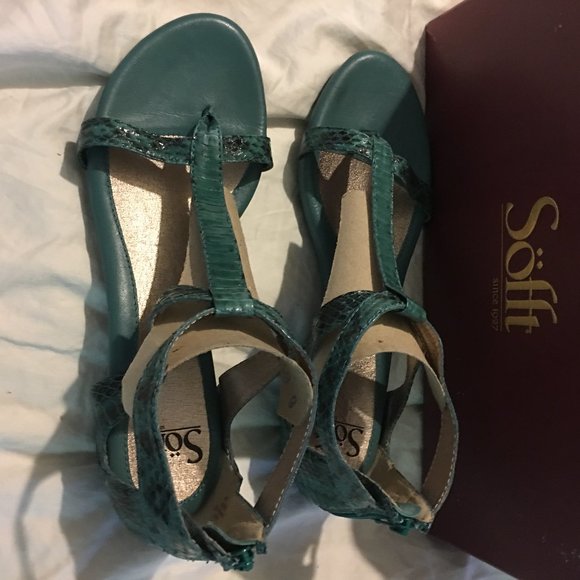 NEW Söfft leather snake textured sandals 9M EUR 40 - Picture 3 of 5